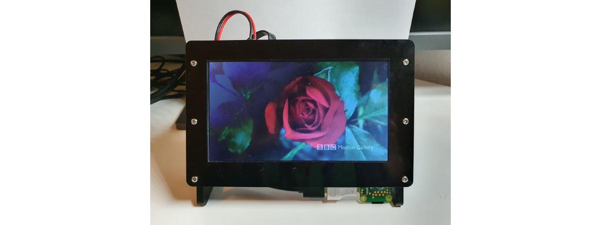 YARMP: Lightweight Raspberry Pi Media Player